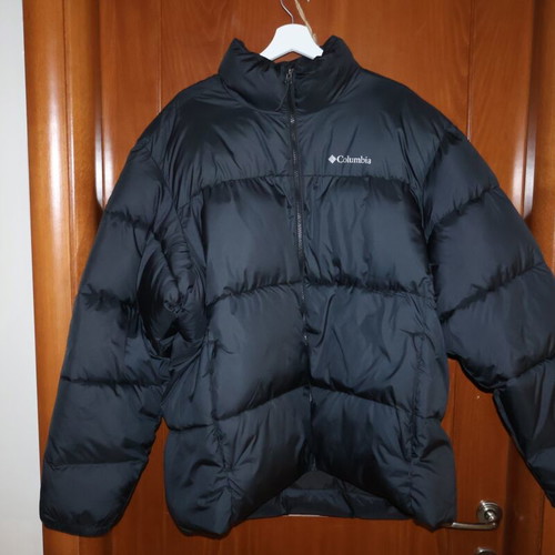 Columbia puffer jacket black XL like new