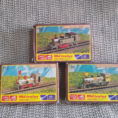 Old Train Mini Club model kit used, pack of 3 small trains