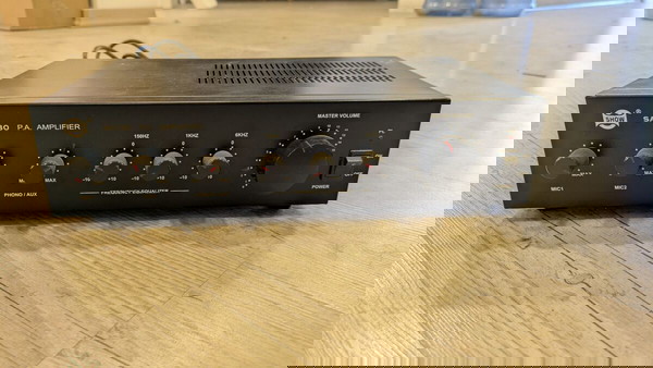 Show Amplifier SA-30