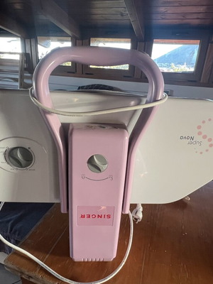 Singer press, barely used