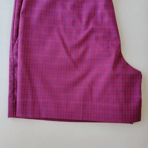 Benetton pink shorts size M like new