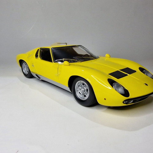 Kyosho Lamborghini Miura P400S Metal Model Scale 1:18 New