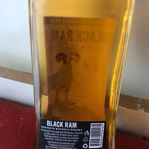 Black Ram 3 year old new sealed 200ml 40% whisky