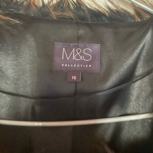 Marks & Spencer Ecological Fur like new, black and brown