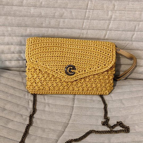 Knitted shoulder bag yellow new