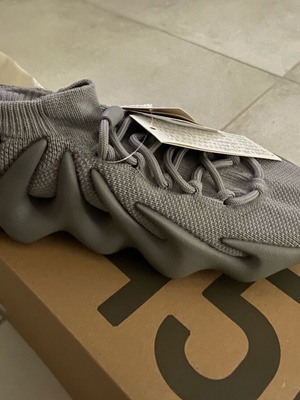 Adidas YEEZY 450 "Stone Grey" sneakers new, size 43