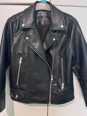 Zara biker jacket for 8/9 years like new, black