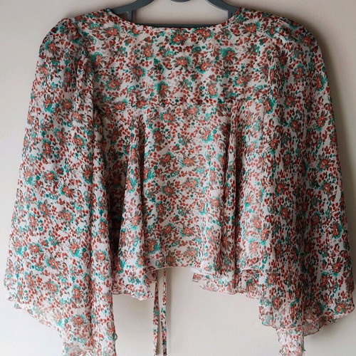 Crop floral cape jacket Qed London like new, size M