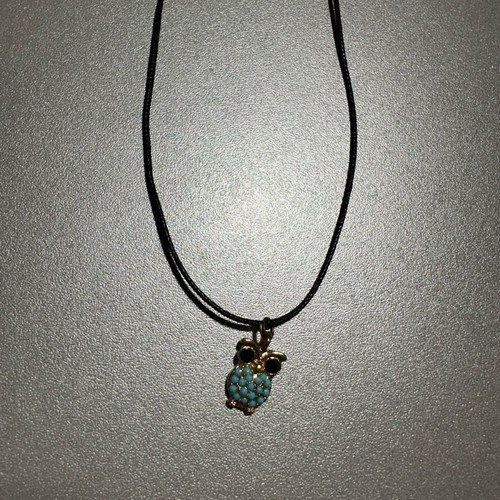 Owl necklace with black cord like new