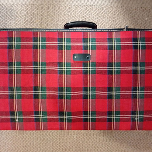 Vintage large suitcase like new, red plaid with black