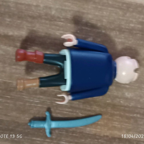 Playmobil pirate like new without hair