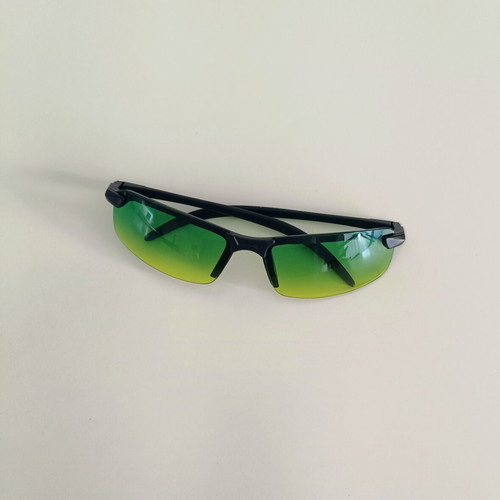 Anti-glare Polarized Night Driving Glasses with Sport Frame and Yellow-Green Lenses new