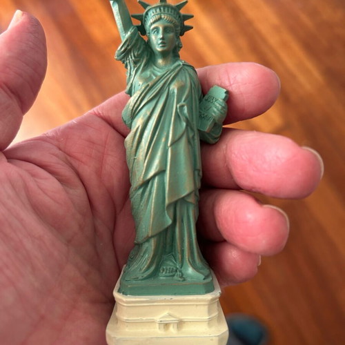 Statue of Liberty souvenir new