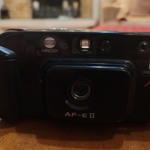 Minolta AF-E II camera like new