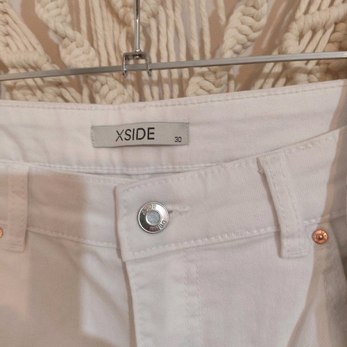 White high-waisted denim set and polka dot tulle shirt, like new