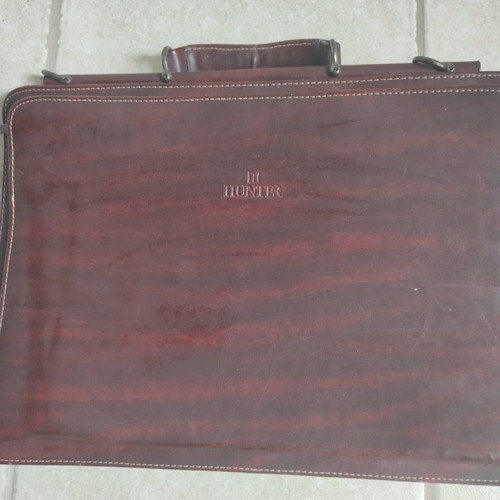 Hunter vintage leather briefcase like new, brown, multiple compartments
