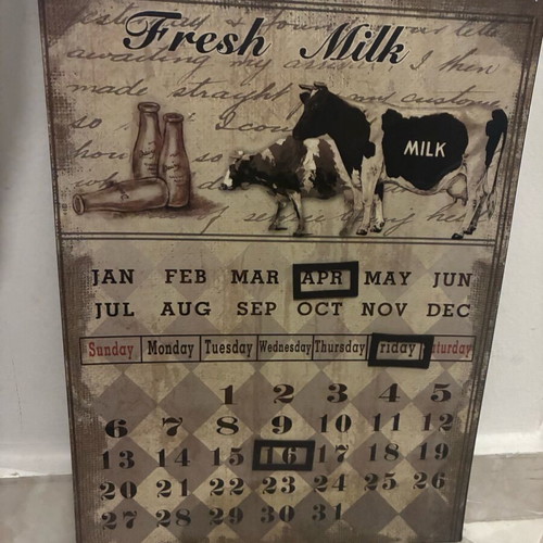 Magnetic wall calendar vintage like new