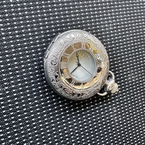 Vintage watch in excellent condition, authentic, silver