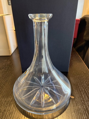 Crystal carafe new