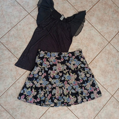 Set floral skirt Ann Taylor size 6/S-M and H&M top S like new