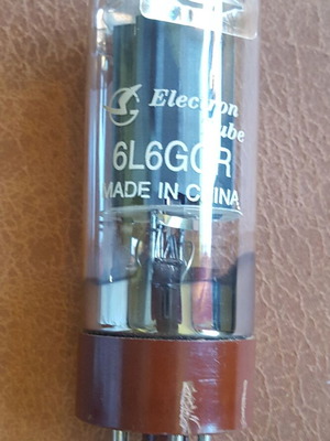 6L6GCR tube new with bakelite base marks