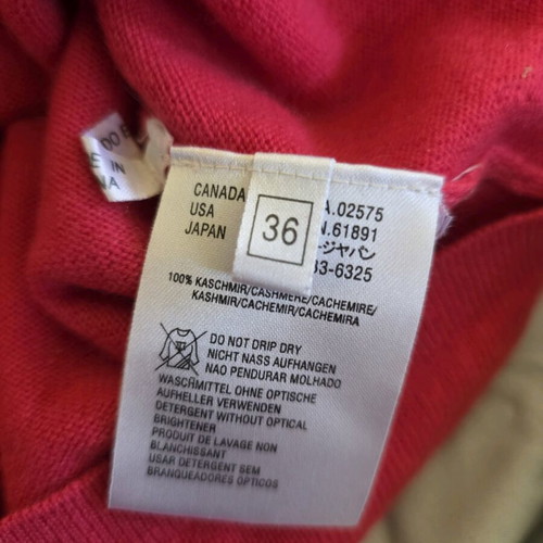 Laurel (Escada) pink top size 36 used, 100% cashmere