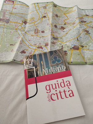 Italy Travel Pack with Milano Guide and Rome Map, like new
