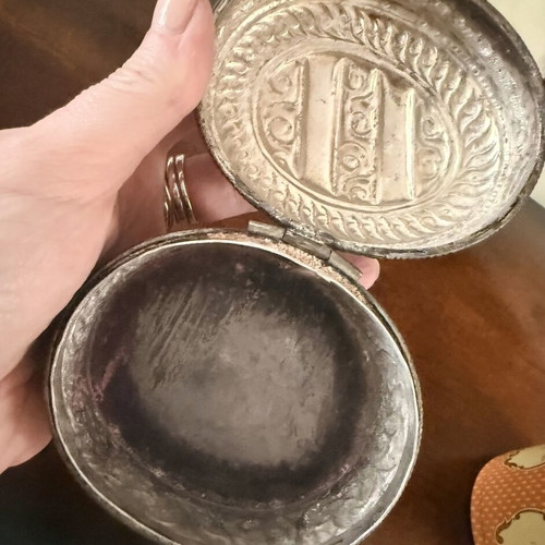 Vintage silver decorative box used, embossed metal jewelry case