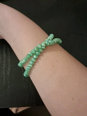 Bracelet necklace like new with petrol stones without clasp