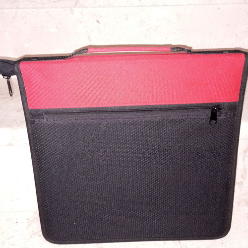 CD case new, zipper closure for 120 CDs