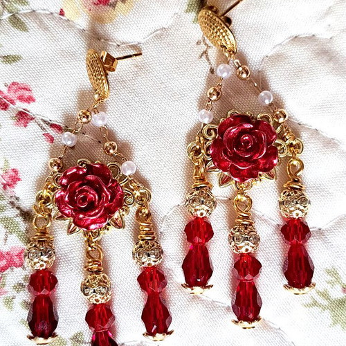 Handmade red vintage earrings with rose and stainless steel