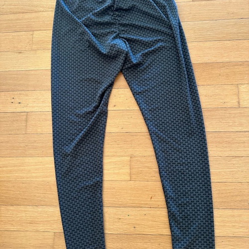 Leggings new, gray, small, elastic and lightweight