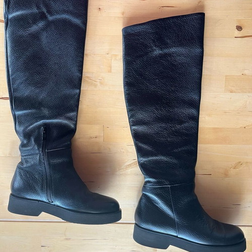 Vavoulas boots size 36 black leather used