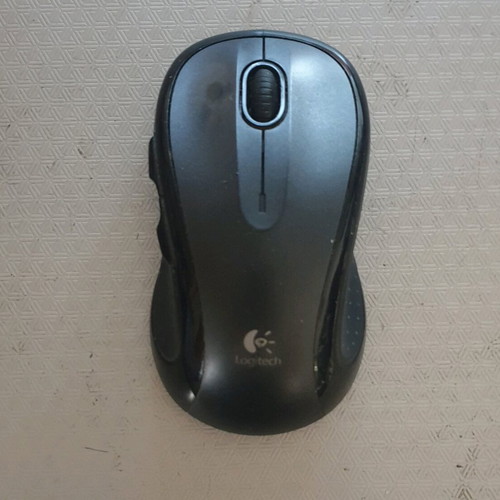 Logitech M510 wireless mouse like new