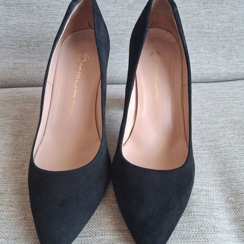 Mourtzi black pumps size 37 used
