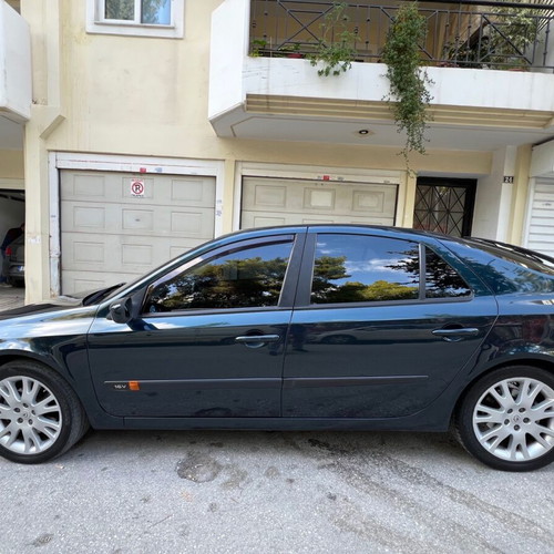 Renault Laguna 2002 1.6 16V 110PS