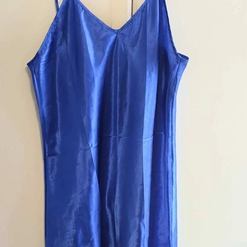 Satin nightdress in intense blue roua color L/XL like new