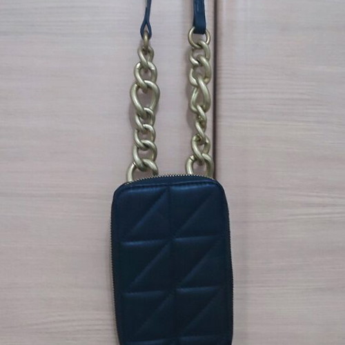 Zara crossbody bag like new, black