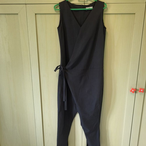 Ixos jumpsuit black sleeveless with salvari pants and wrap tie like new