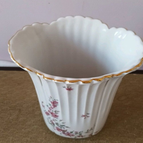 Antique flower vase 24 cm used
