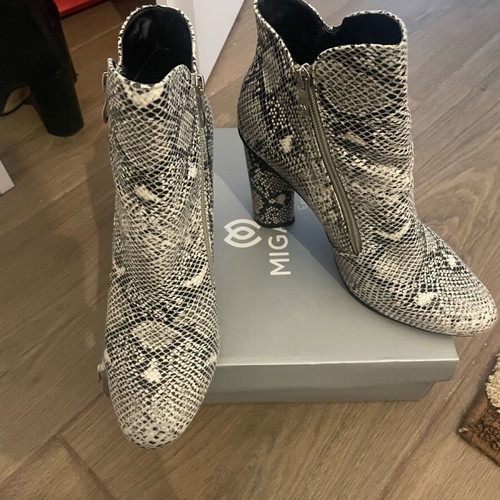 Migato ankle boots used, size 40, black and white