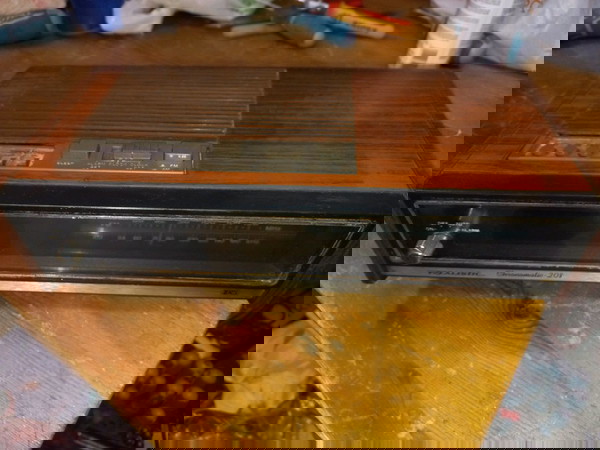  Realistic chronomatic 208 roli radio