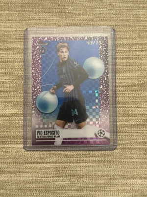 Topps Finest 2025-26 Pio Esposito RC /75 ποδοσφαιρική κάρτα
