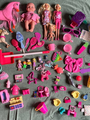 Πακέτο παιχνίδια Barbie μεταχειρισμένα για κορίτσι