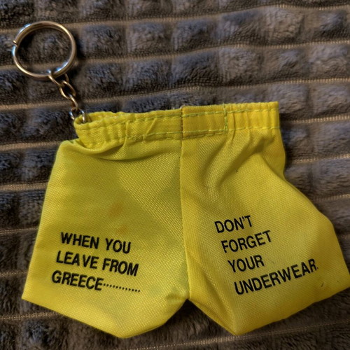 Vintage keychain like new, yellow 90's