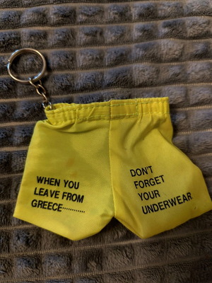 Vintage keychain like new, yellow 90's