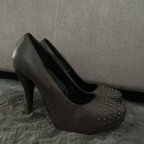 High Heels with Studs Brown Size 36 Used
