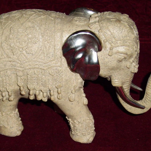 (FENG SHUI) DECORATIVE ELEPHANT (H:13cm-W:8.5cm-M:20cm-W: 620gr.)