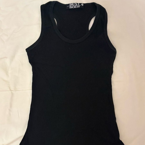 Black Rib Tank Top Best Body size S like new