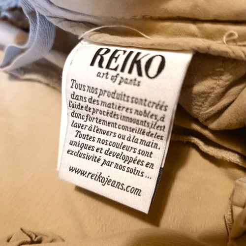 Reiko beige pants like new with free tops